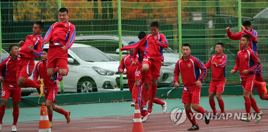 훈련하는 북한 려명 체육단