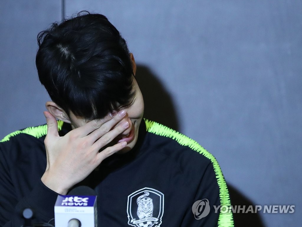 부끄러워하는 축구 천재