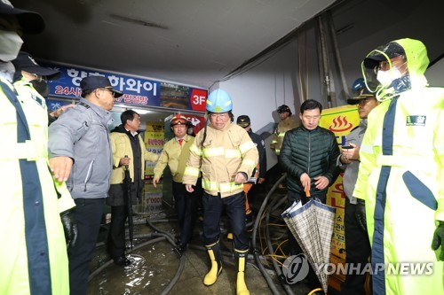 화재 현장 찾은 김부겸 장관