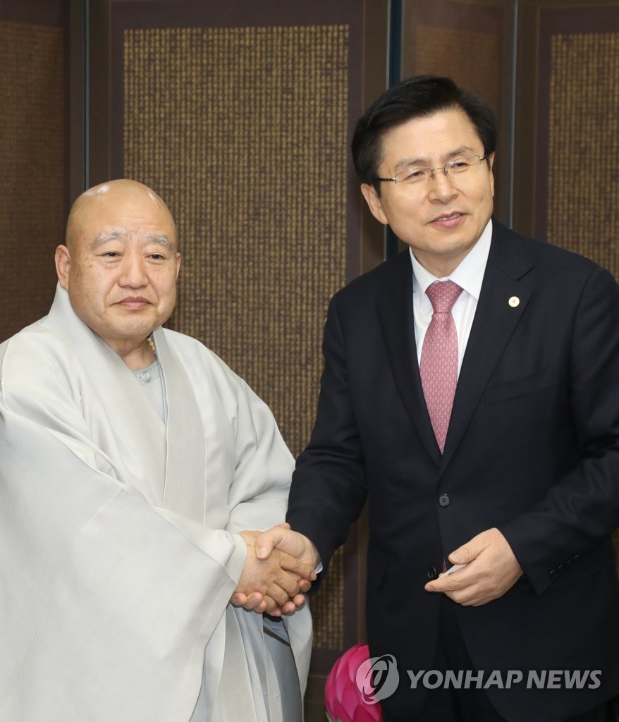 Opposition leader meets head of largest Buddhist sect Opposition leader meets head of largest Buddhist sect