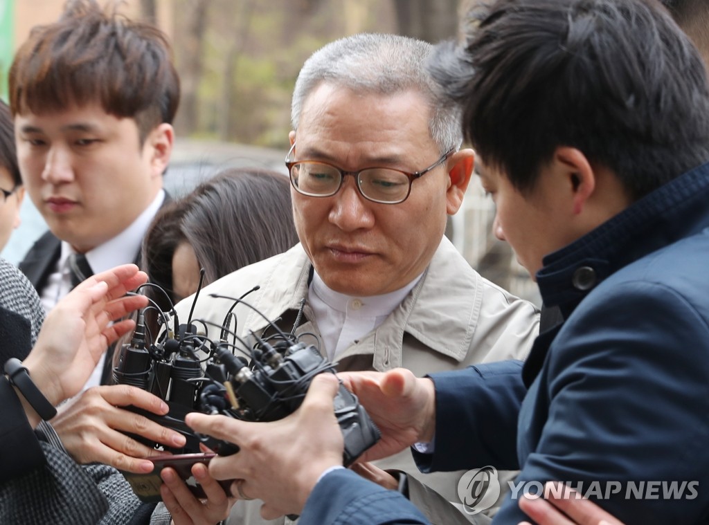 굳은 표정의 서유열 전 KT홈고객부문 사장