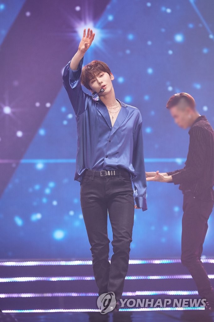 올림픽공원 체조경기장 뉴이스트 콘서트 '세뇨'