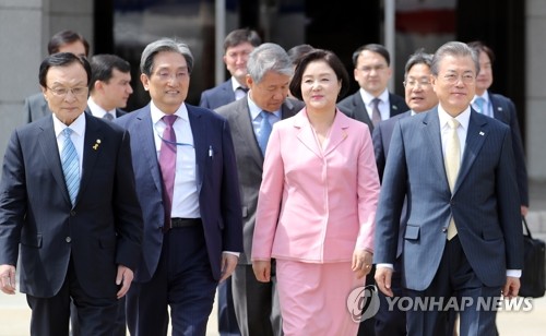문 대통령, 중앙아시아 환송