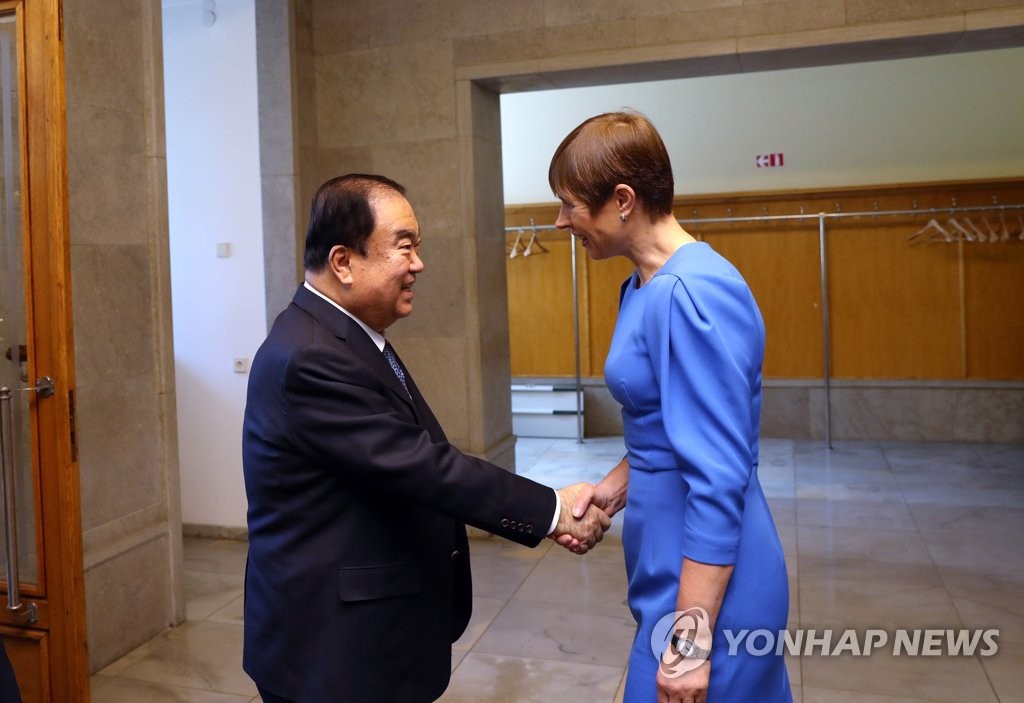 에스토니아 대통령 만난 문희상