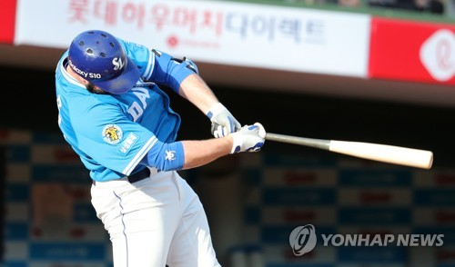 러프, 2타점 적시타