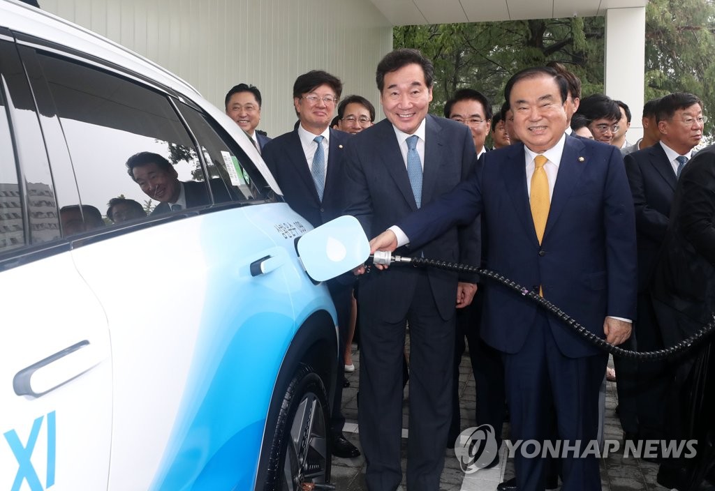 国会に水素ステーション完成 国会に水素ステーション完成
