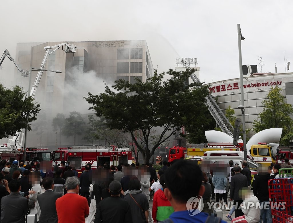 Fire hits apparel market Fire hits apparel market