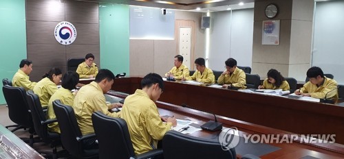 조명래 환경부장관, 아프리카돼지열병 긴급대책회의 소집