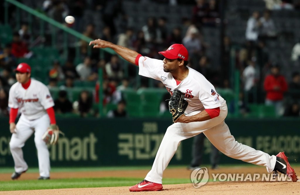PO 2차전 SK 선발 앙헬 산체스