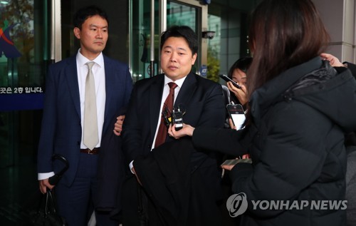 유승준, 파기환송심 승소