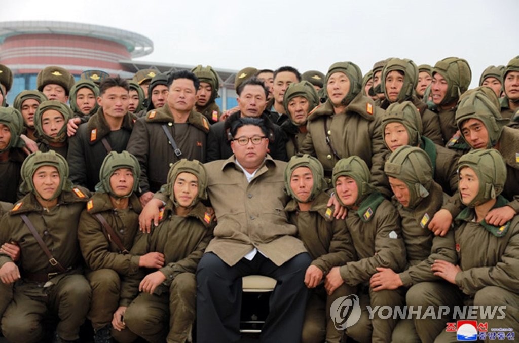 N.K. leader inspects air force training N.K. leader inspects air force training