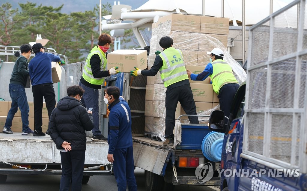 대구 곳곳에 보내지는 긴급지원된 마스크 106만개