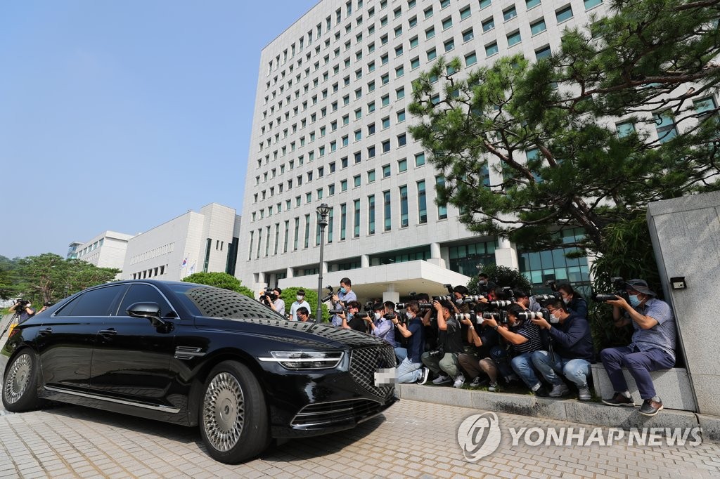 언론 관심 집중된 윤석열 총장 행보