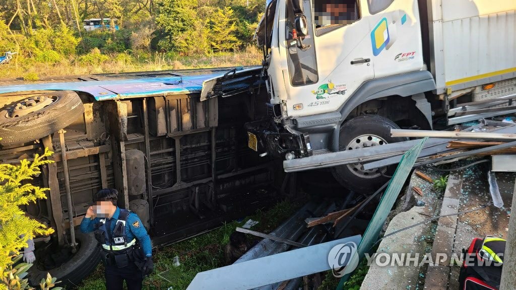 지난 6일 제주 4중 추돌 사고 현장