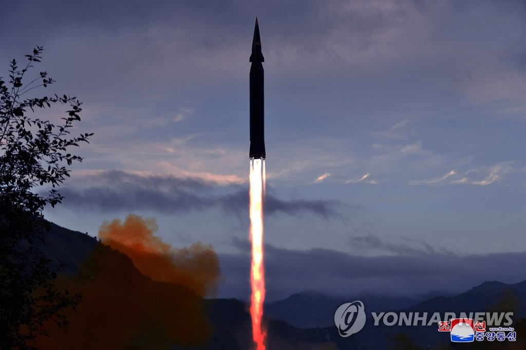 This photo released by the Korean Central News Agency on Sept. 29, 2021, showed what North Korea claims to be a new hypersonic missile being launched. (For Use Only in the Republic of Korea. No Redistribution) (Yonhap) 