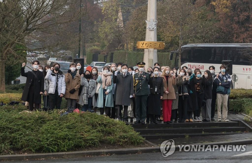 이남우 보훈처 차장, 벨기에 한국전 참전비서 헌화 참배