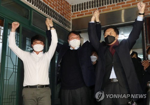 승리 다짐하는 이준석-윤석열-김기현