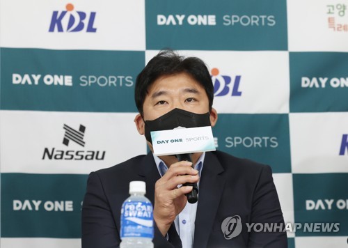 창단 소감 말하는 김승기 감독