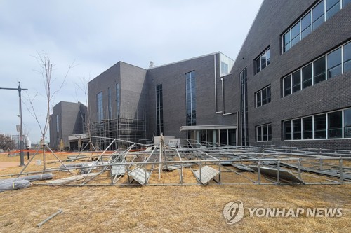 작업대 붕괴