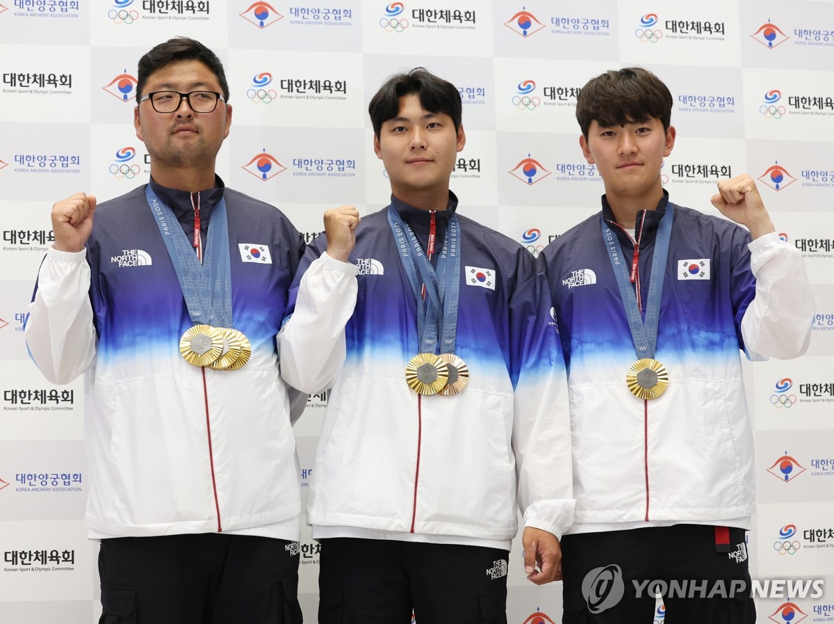 한국 양궁, 새역사 쓰고 금의환향