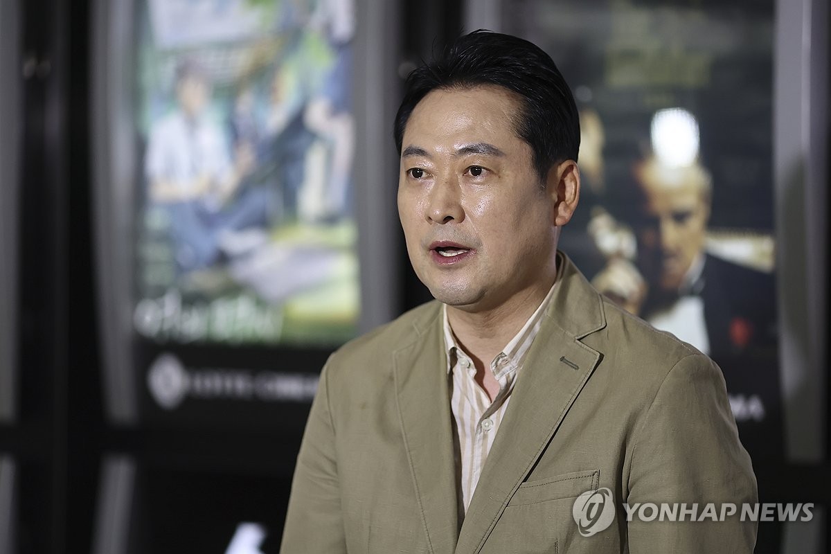 기자회견하는 장동혁 대표