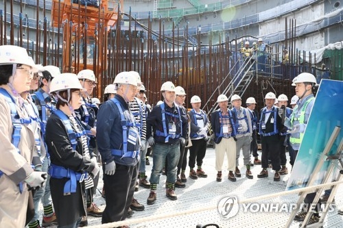 الجزء الرئيسي لمفاعلين نوويين في كوريا الجنوبية يخضع لاختبار مقاومة الزلازل