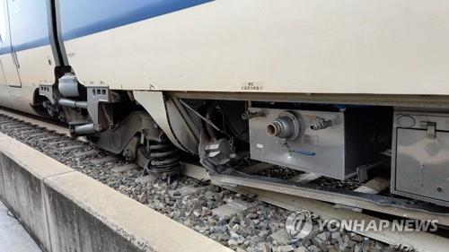 انحراف القطار فائق السرعة عن مساره في وسط كوريا الجنوبية