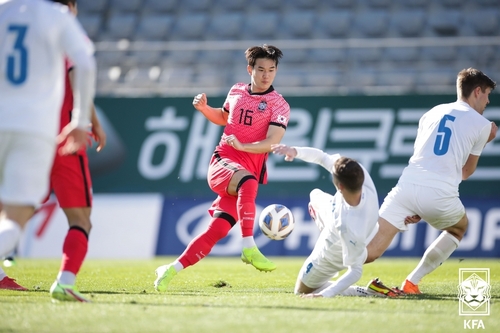 كوريا الجنوبية تفوز على آيسلندا 5-1 في مباراة كرة القدم الودية للرجال - 3