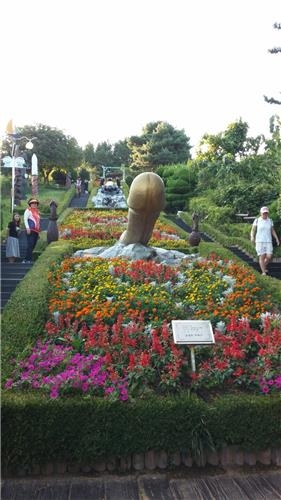 This photo shows a phallus statue at Haesindang Park in Samcheok on Aug. 23, 2016. (Yonhap)