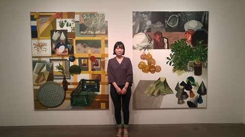 Artist Jeon Hyun-sun poses for a photo before a press meeting at Leehwaik Gallery in Seoul on Sept. 5, 2016. (Yonhap)