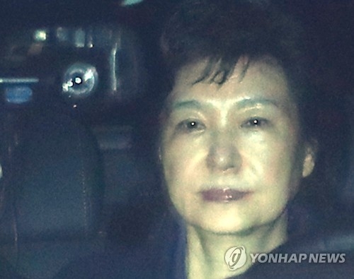(3rd LD) Ex-President Park Geun-hye indicted in corruption probe