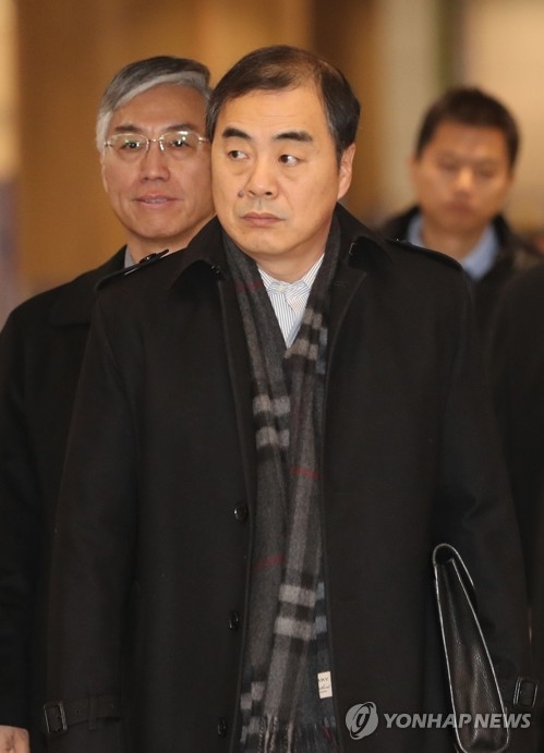 (LEAD) China's nuke envoy sees 'positive' developments unfolding on Korean Peninsula - 1
