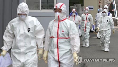 (2nd LD) Medical staff under pressure amid spiking virus cases in S. Korea