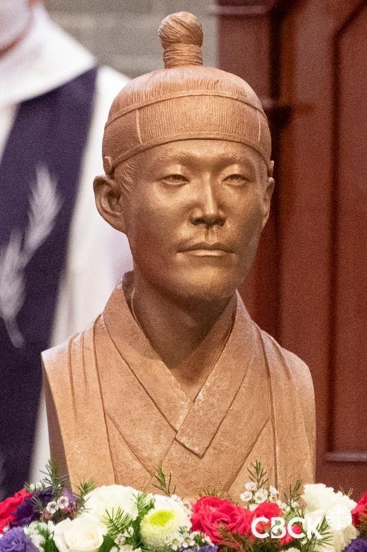 This photo provided by the Catholic Bishops' Conference of Korea shows the bust of St. Andrew Kim Tae-gon. (PHOTO NOT FOR SALE) (Yonhap)