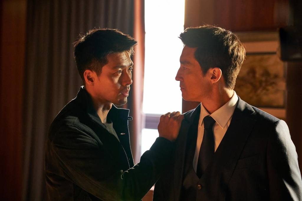 This image provided by CJ ENM shows a scene from "Confidential Assignment 2: International." (PHOTO NOT FOR SALE) (Yonhap)