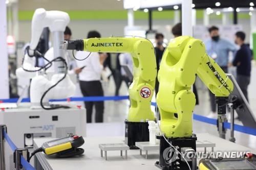 This file photo shows the international semiconductor exhibition of SEDEX 2022 held in Seoul on Oct. 5, 2022. (Yonhap)