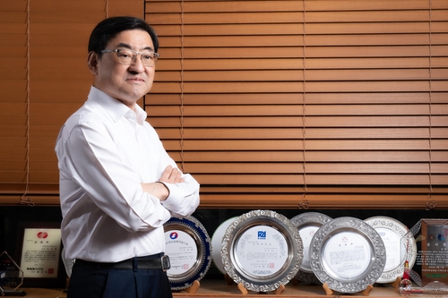 POSTECH President Kim Moo-hwan in an undated photo provided by POSTECH (PHOTO NOT FOR SALE) (Yonhap)