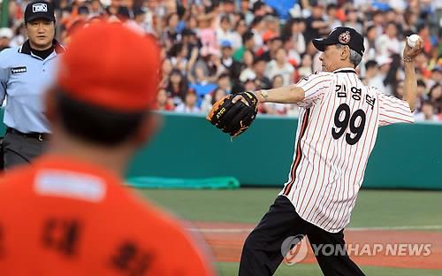 Former manager who led OB Bears to 1st KBO championship title dies - 1