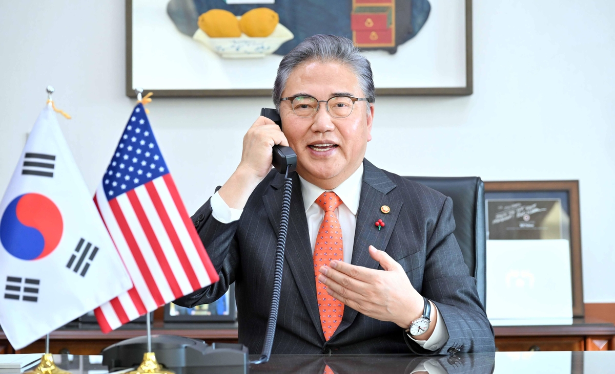 Foreign Minister Park Jin speaks by phone with U.S. Secretary of State Antony Blinken on Jan. 5, 2024, as provided by Park's office. (PHOTO NOT FOR SALE) (Yonhap) 