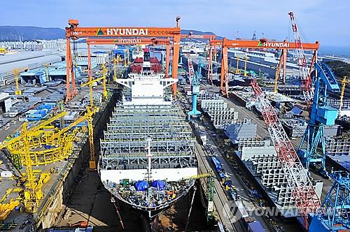 HD Hyundai Heavy Industries' shipyard in Ulsan, some 300 kilometers southeast of Seoul (Yonhap) 