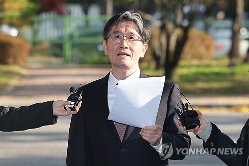  Head, deputy chief of anti-corruption agency indicted over Marine death case