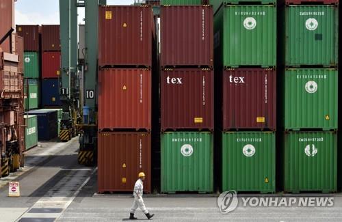 (LEAD) Poursuite de la baisse des exportations japonaises vers la Corée du Sud cette année