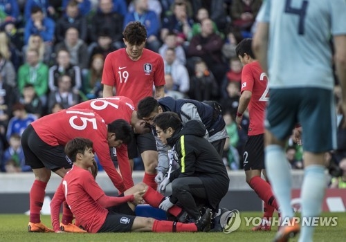 直筆サイン入り写真 金珍洙 キムジンス TSG1899ホッフェンハイムSA鑑定済 直筆サイン入り写真 金珍洙 キムジンス TSG1899ホッフェンハイム