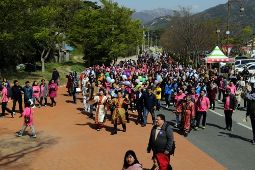 霊岩王仁文化祭りのグローバル化目指す　韓日共同プログラム運営も　