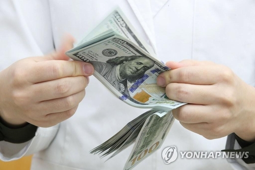 ドル 韓国 為替 韓国、ドル建て為替スワップの返済でデフォルト確定？