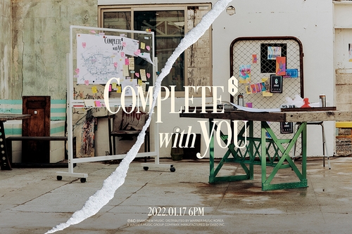 ＡＢ６ＩＸが１７日にスペシャルアルバム「ＣＯＮＰＬＥＴＥ　ＷＩＴＨ　ＹＯＵ」をリリースする（所属事務所提供）＝（聯合ニュース）≪転載・転用禁止≫