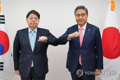 韓日外相が電話会談　北ミサイル発射を非難・韓米日協力の強化確認