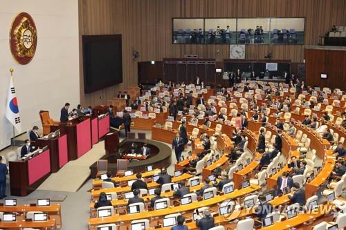 弾劾可決で行政安全相の職務停止　憲法裁判所が審理へ＝韓国