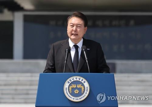 尹大統領「韓米同盟は核基盤同盟に格上げ」　顕忠日の追悼式で