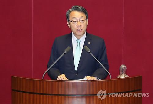 김성식, 바른미래당 원내대표 출마…"당 화합 노력"